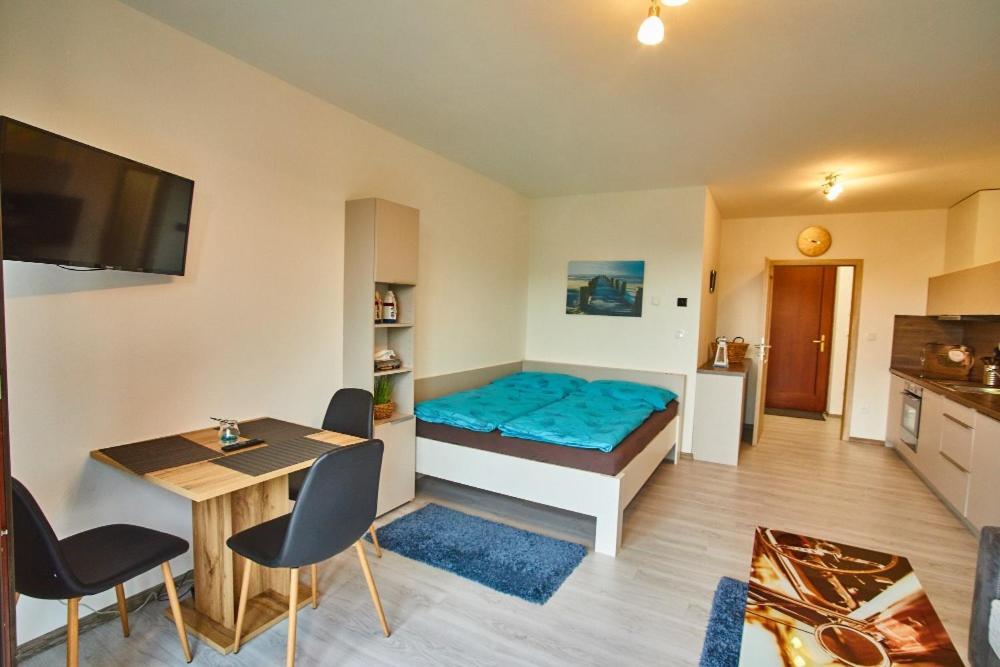 Apartman Jasmin II Frymburk Exterior photo